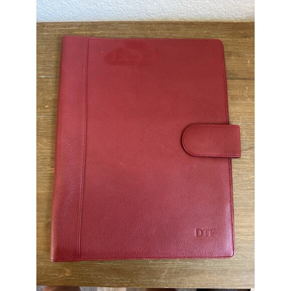 LEVENGER Tri-Pocket Leather Folder - Red. Snap Shut. - Picture 1 of 8